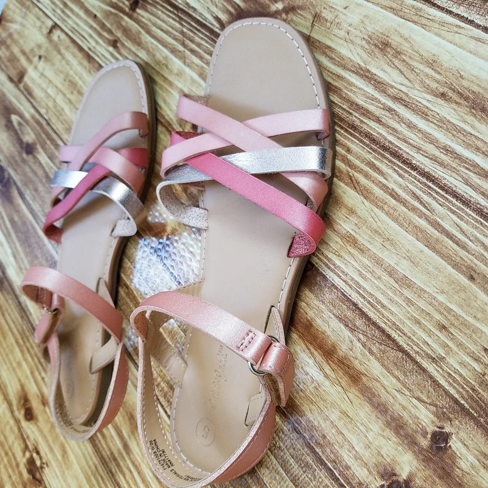 Cat & Jack Pink Silver Strappy Sandals Girls Size 5 Metallic